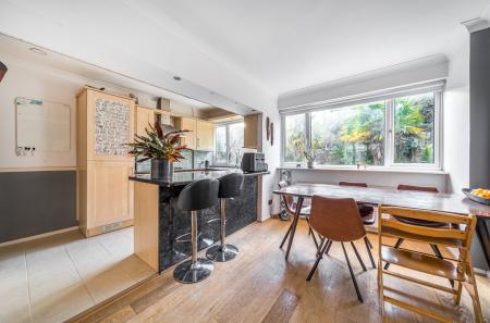 1385133-20-6925bf...