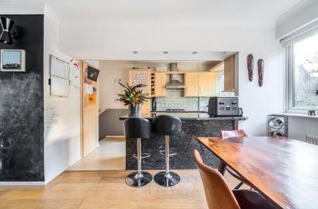 1385133-19-6925be...