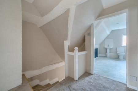 1382996-24-691f07...