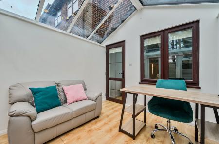 1387716-9-69316e3...