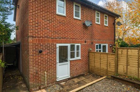 1375465-6-690b60b...