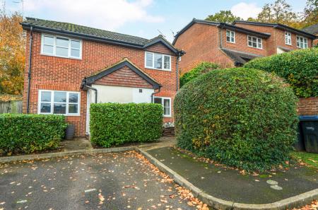 1375465-4-690b60a...