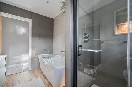 1372093-34-690345...