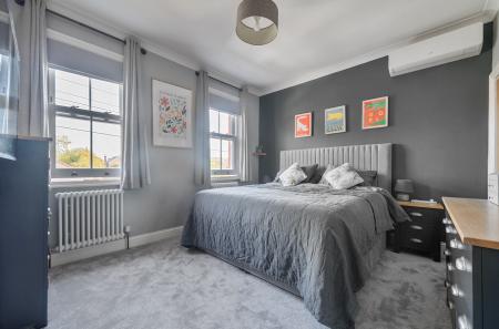 1372093-30-690345...