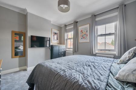 1372093-28-690345...