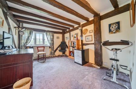 1389384-48-694003...