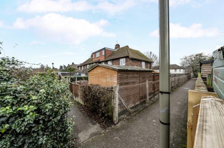 1387222-1-694a6ee...