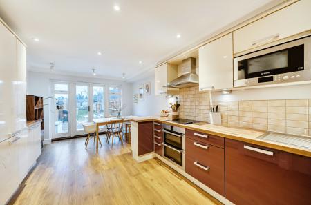 1387222-14-694a70...