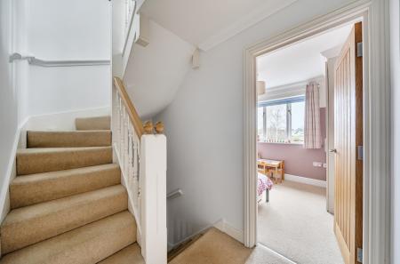 1387222-21-694a70...