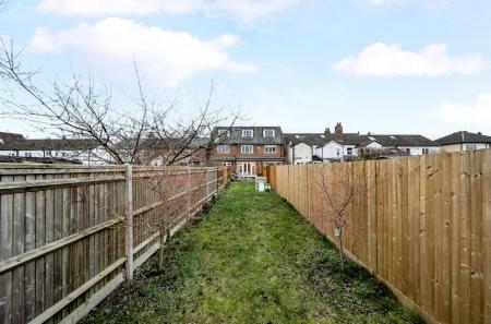 1387222-2-694a6ee...