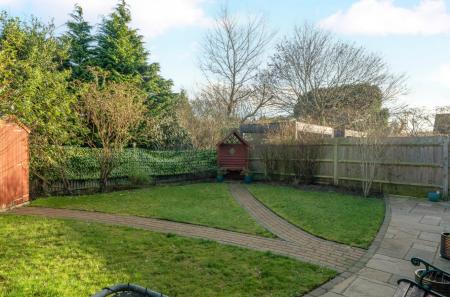 1388253-5-69397d4...