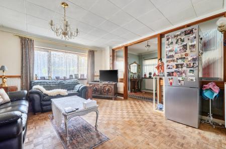 1388253-29-693981...