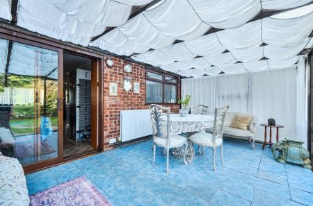 1388253-16-69397e...