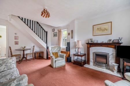 1383451-18-692827...