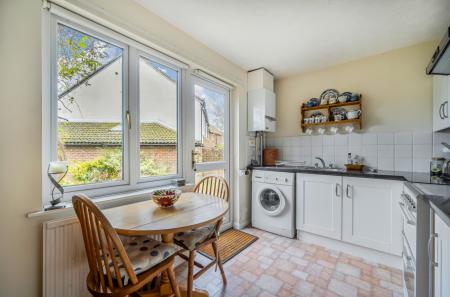 1383451-14-692826...