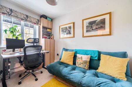 1382889-31-692463...