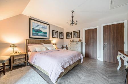 1382889-29-692463...