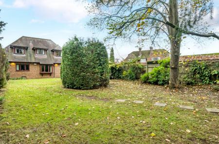 1376538-8-6913489...