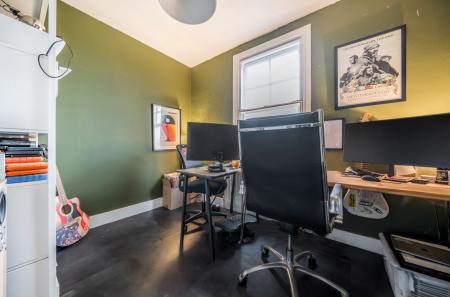 1393061-33-6943e1...