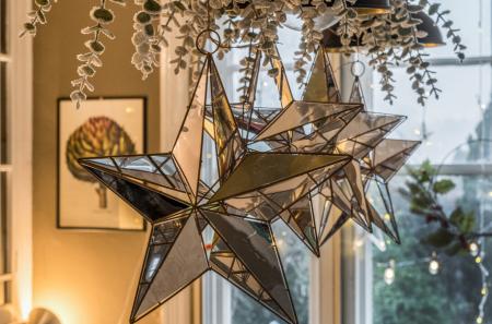 1393061-10-6943df...