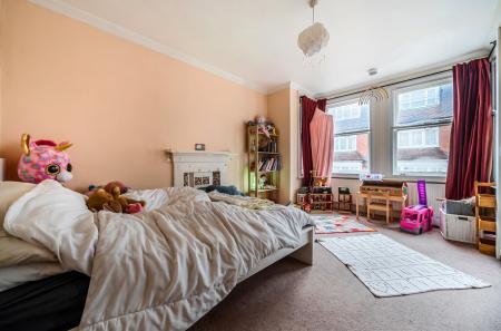 1393061-32-6943e1...