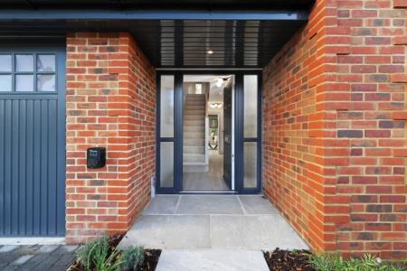 Showhome Front