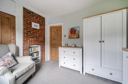 1388656-25-695d22...