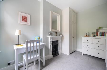 1388656-20-695d21...