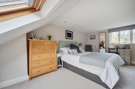 1388656-28-695d22...