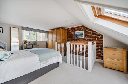 1388656-29-695d22...