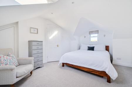 1372354-30-691caf...