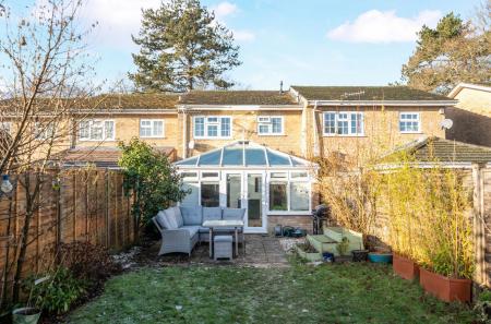 1395187-1-695e429...