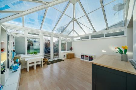 1395187-20-695e43...