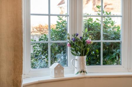 1395187-5-695e42b...