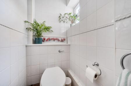 1395187-23-695e44...