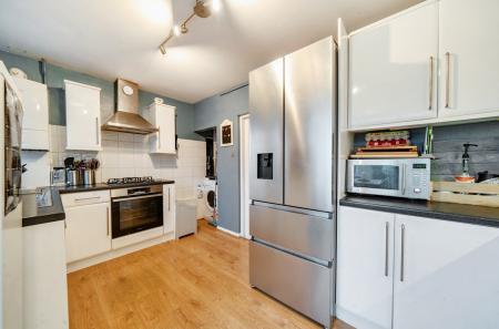 1399943-26-696636...