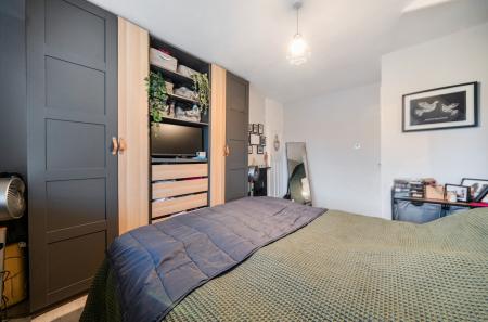 1399943-11-696633...