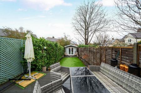 1399943-5-6966339...