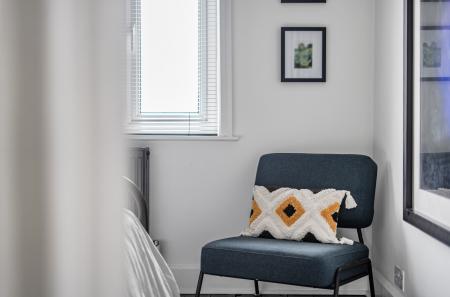 1399942-21-696912...