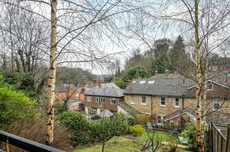 1396619-4-6968c04...