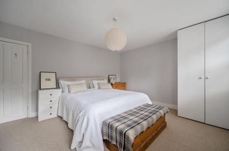 1396619-27-6968c1...