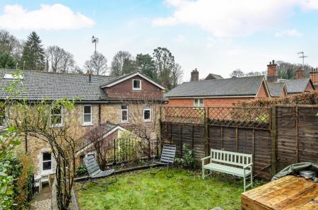 1396619-7-6968c05...