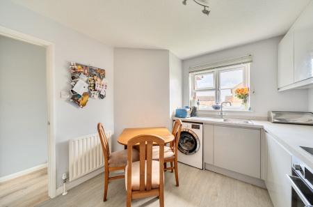 1401650-24-696f64...