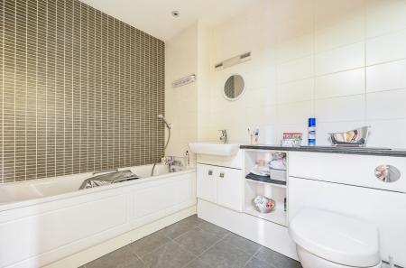 1400237-19-696e4e...