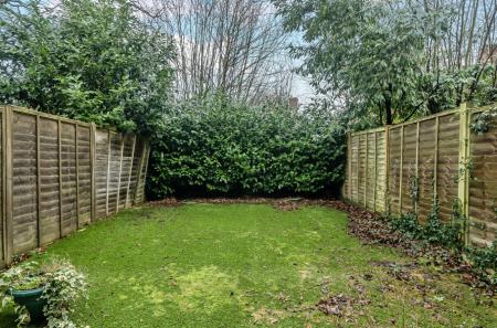 1400237-7-696e4b1...