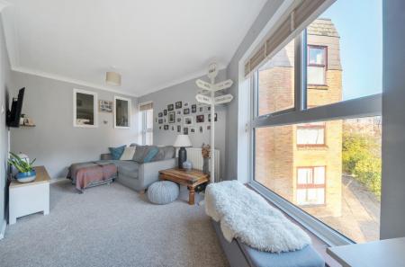 1404147-21-6979e1...