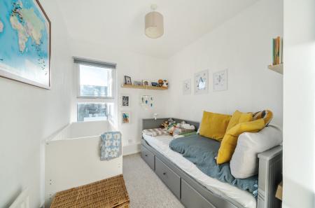 1404147-13-6979e1...