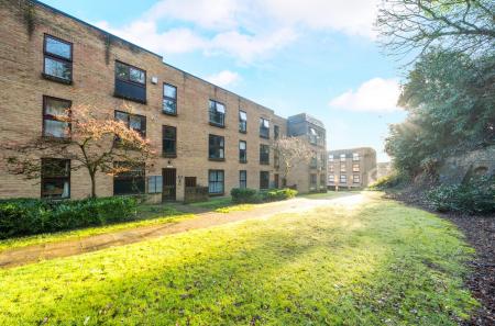 1404147-1-6979e03...