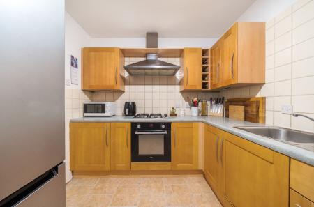 1404147-17-6979e1...