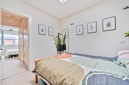 1406289-16-6981d3...